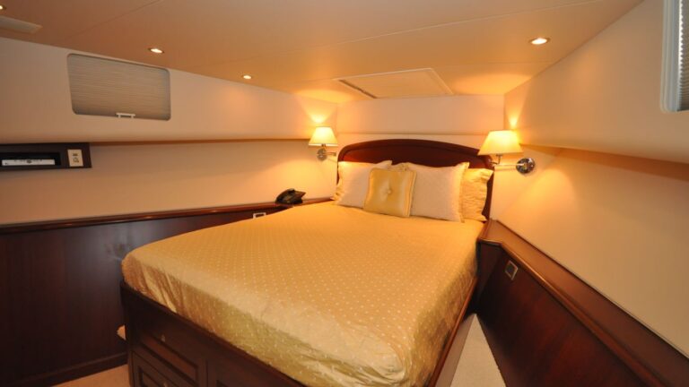 Double Cabin