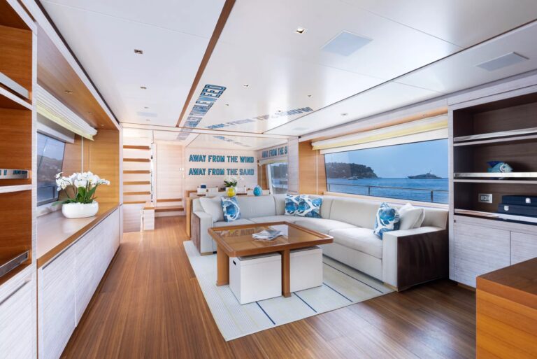Main Salon View Forward
