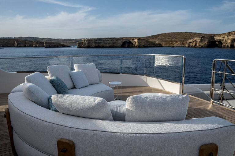 Bow Seating