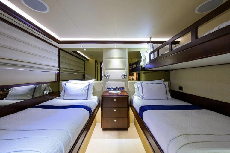 Twin Suite