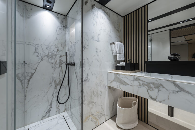 Guest Ensuite Bathroom