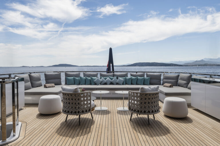 Aft Deck Seating