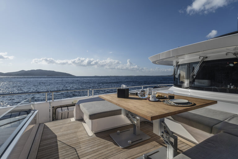 Bow Seating