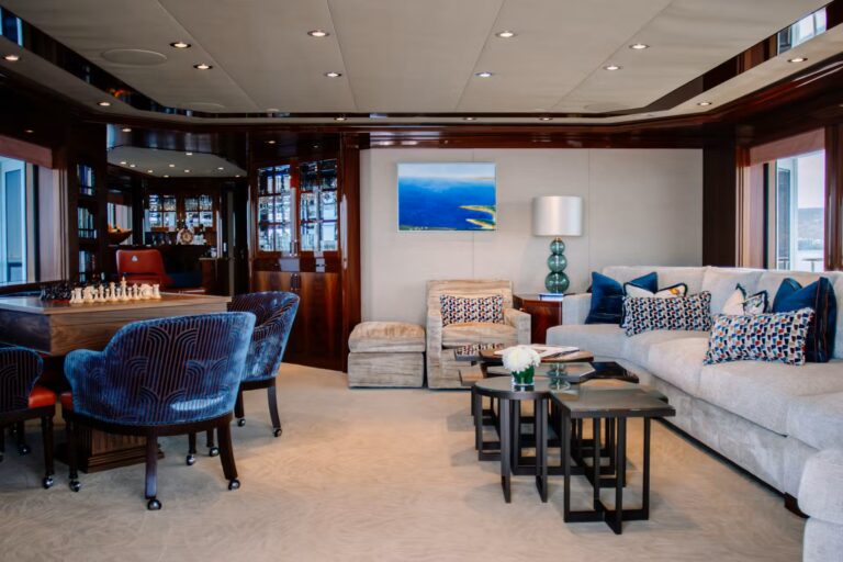 Sky Lounge