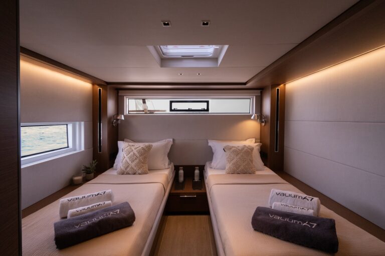 Twin Cabin