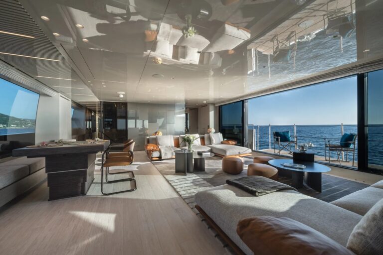 Main Salon View Forward
