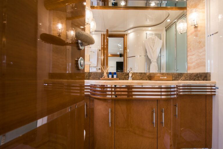 Master Ensuite