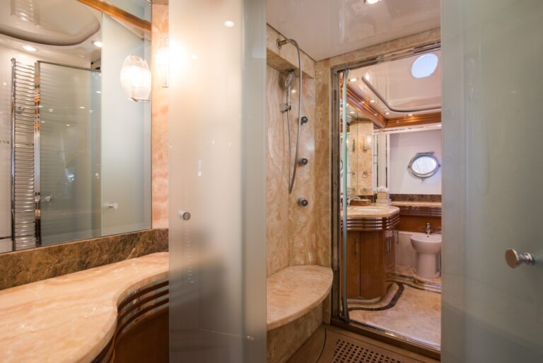 Ensuite Bathroom