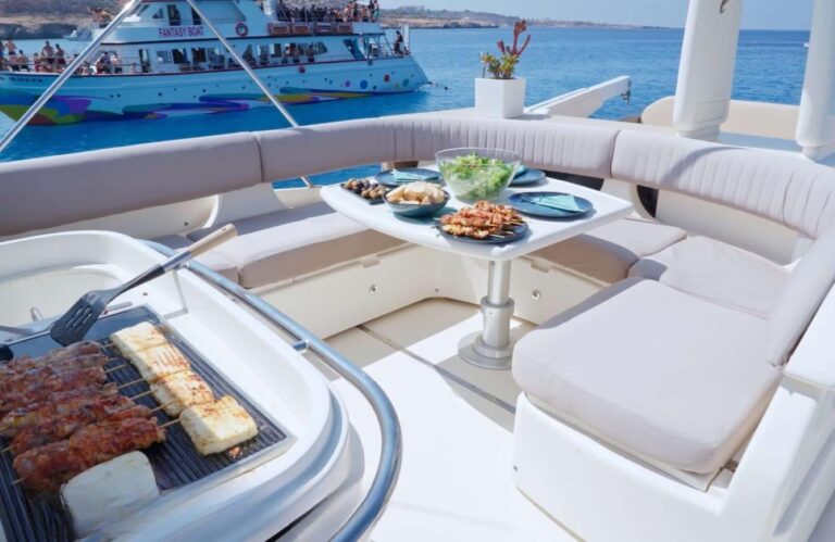 Exterior Relaxation Area With Dining