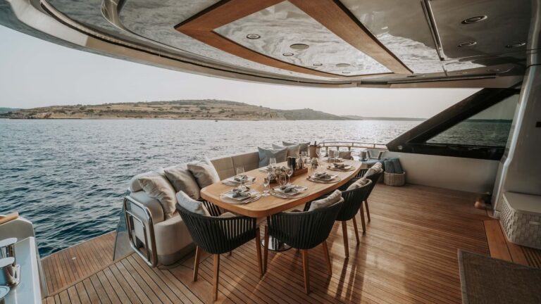 Aft Al Fresco Dining Area