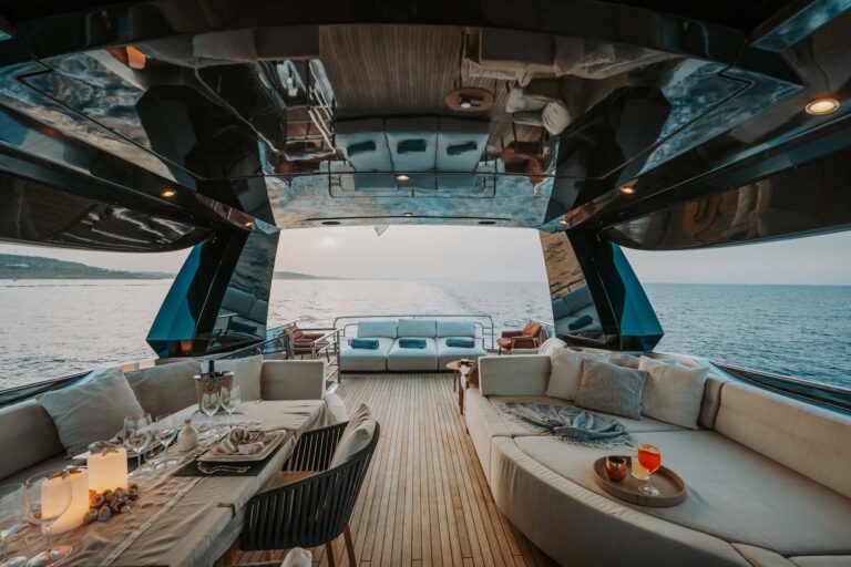 Flybridge