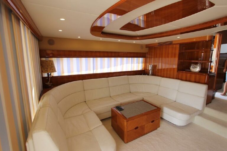 Saloon