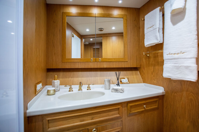 Guest Ensuite Bathroom