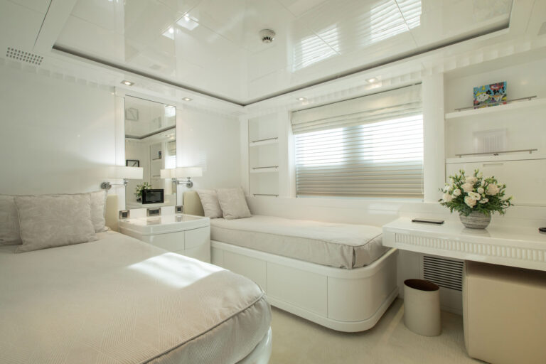 Twin Cabin