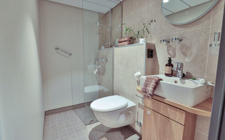 Ensuite Bathroom