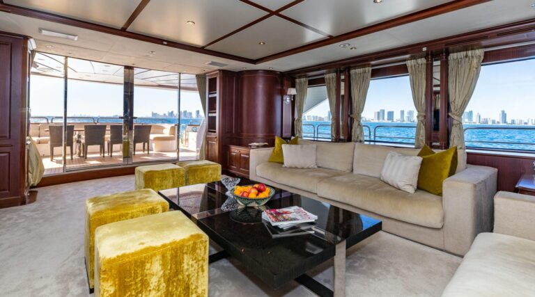 Main salon view aft