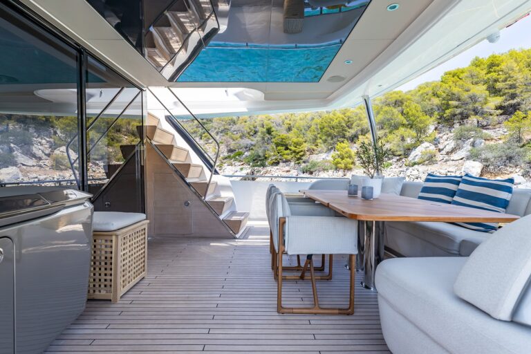 Main Deck