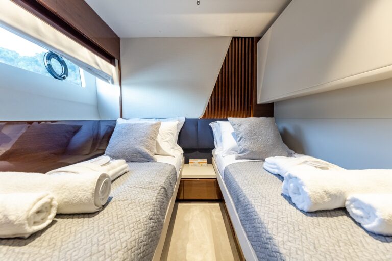 Twin Suite