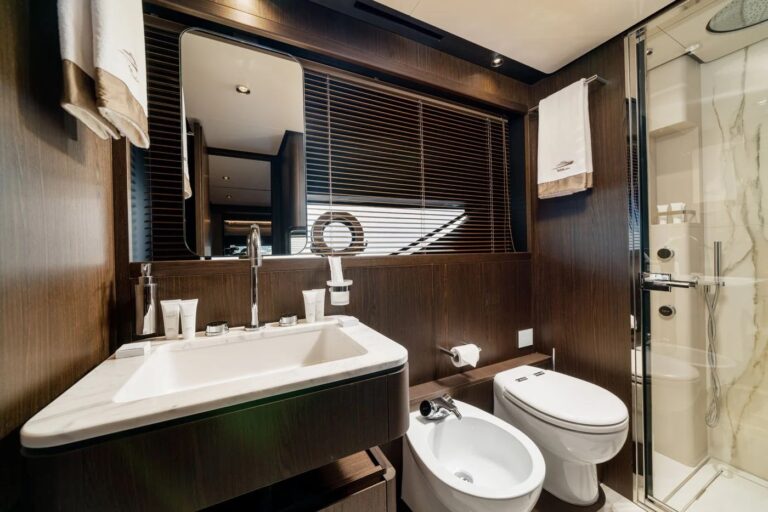 Ensuite bathroom