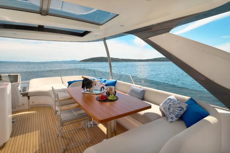 Exterior Relaxation Area With Dining