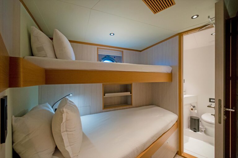 Crew cabin
