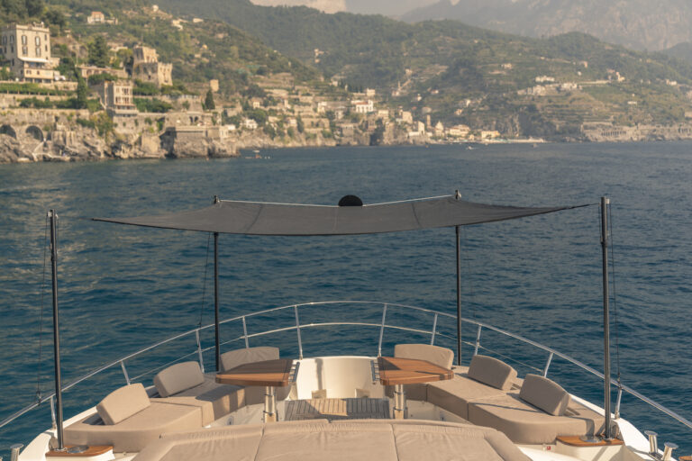 Bow Seating