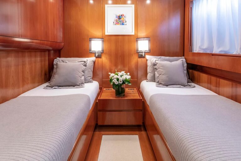 Twin Suite