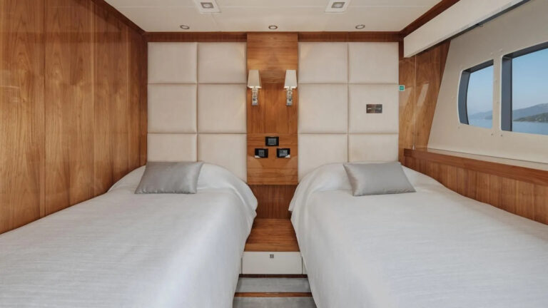 Twin Suite