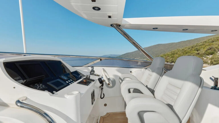 Deck Helm Controls