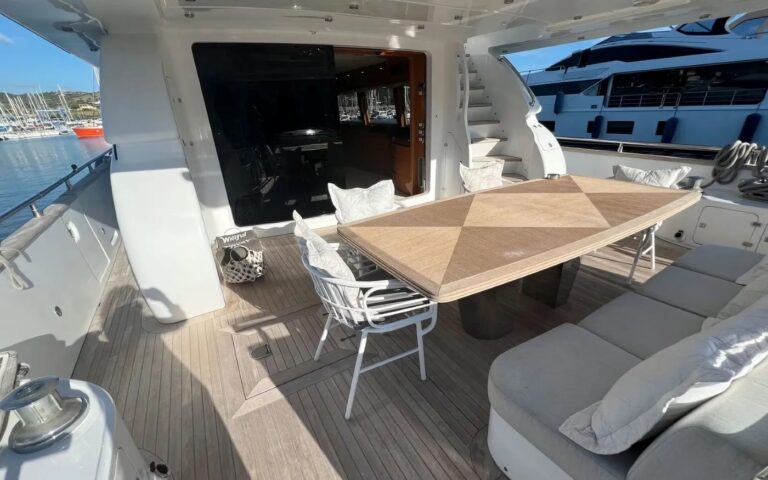 Exterior Dining Area