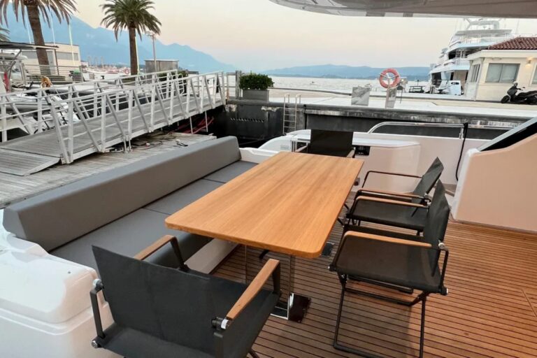 Exterior Dining Area