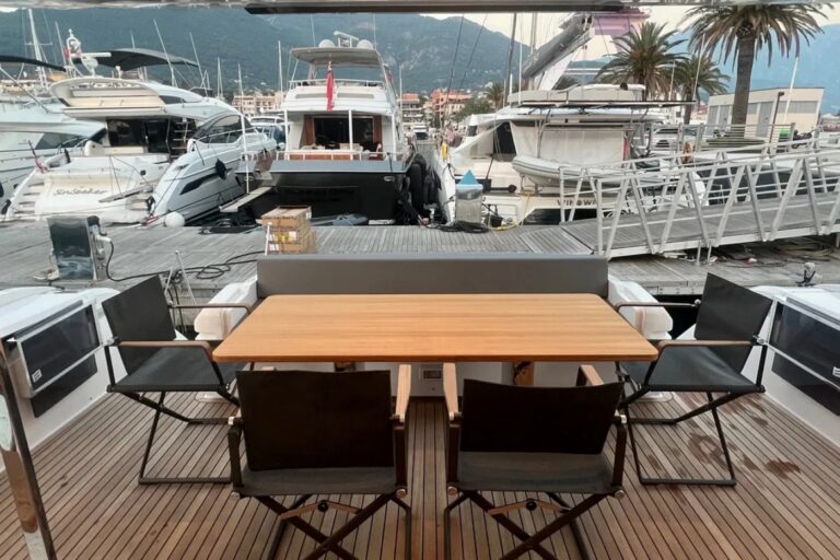 Exterior Dining Area