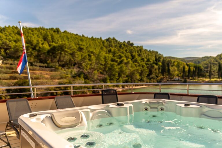 Jacuzzi On Sun Deck