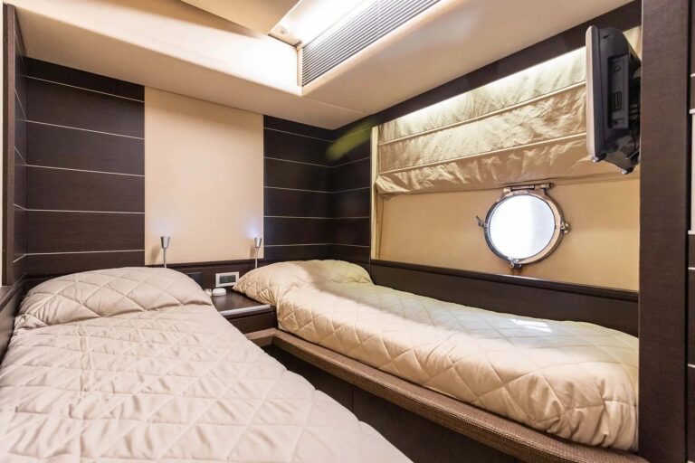 Twin Suite