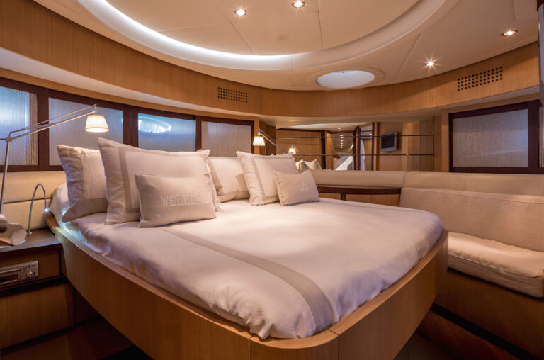 VIP Cabin