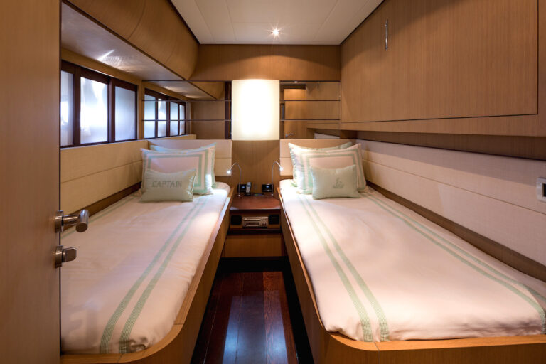 Twin Cabin