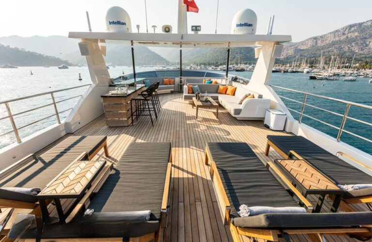 Exterior Relaxation Area