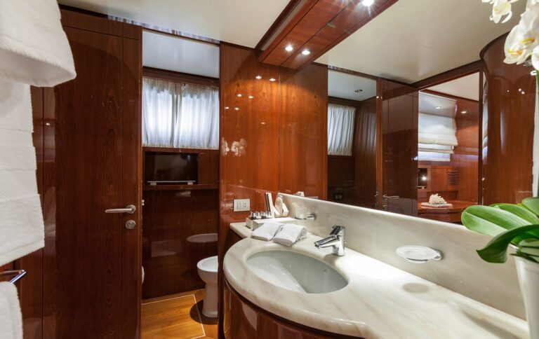 Master Ensuite