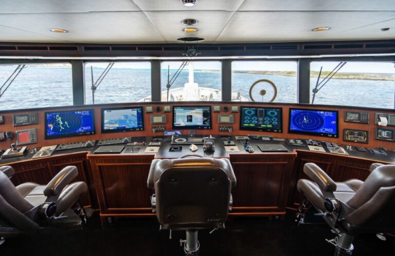 Captains Area