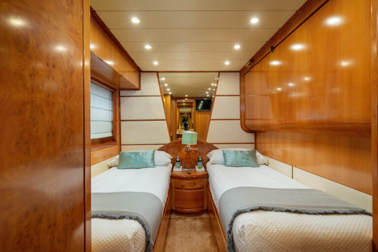 Twin Suite