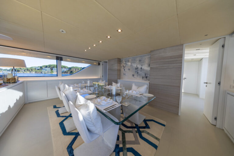 Main Salon Dining