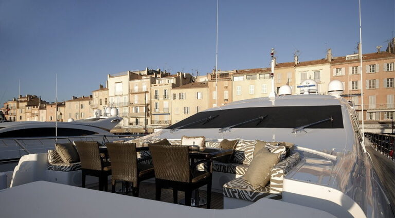 Sundeck