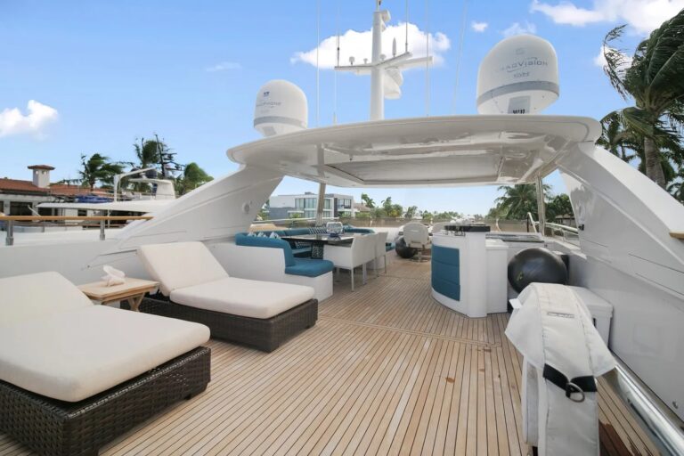 Sundeck