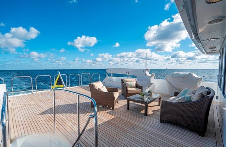 Exterior Relaxation Area