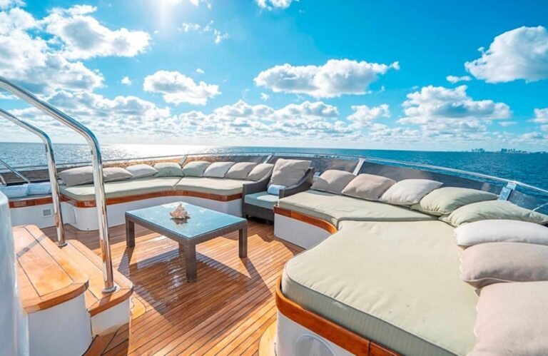 Exterior Relaxation Area