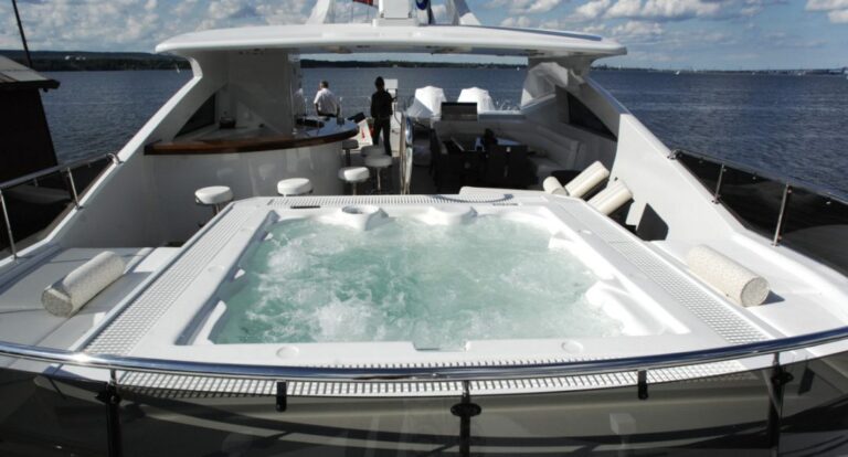 Jacuzzi