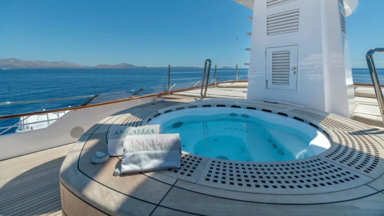 Sundeck