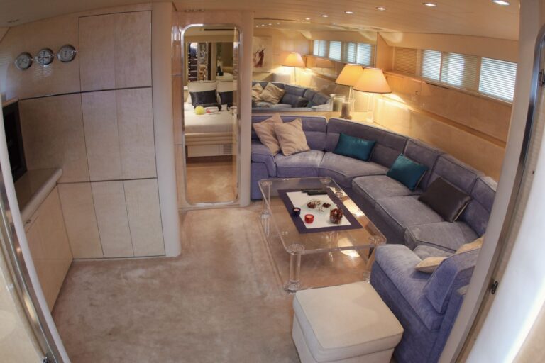 Saloon