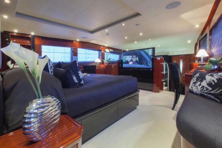Double Guest Cabin