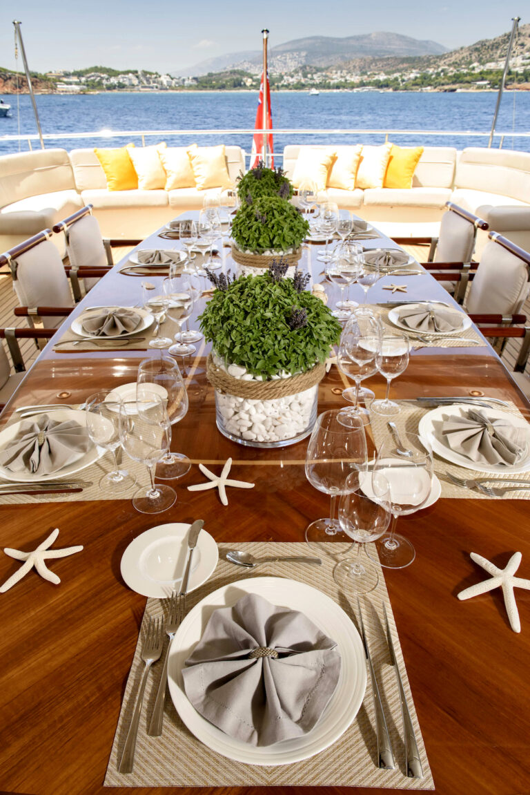 Exterior Dining